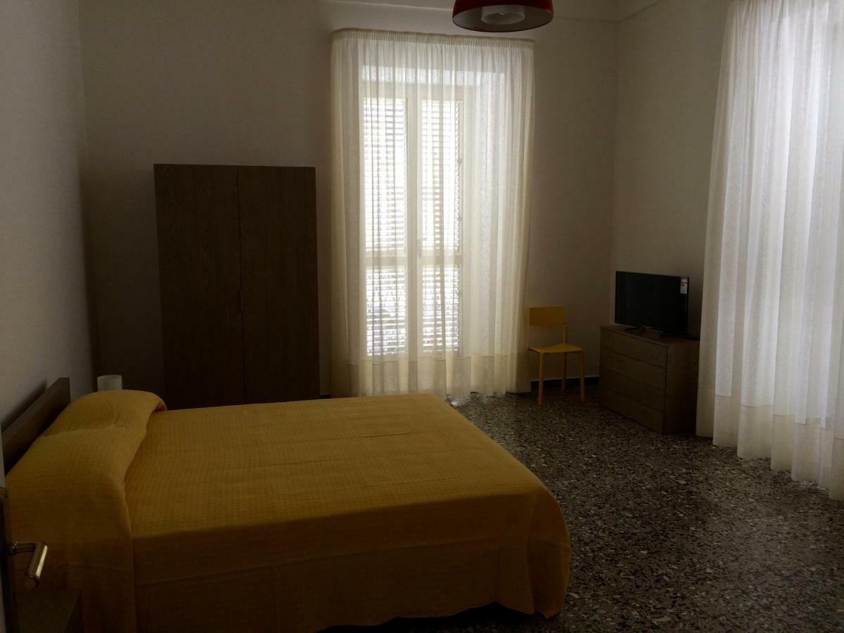 B&B Zia Iaia Siderno Exteriör bild
